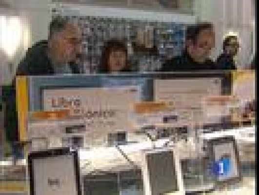 Telediario 1 - Libros electrónicos en bibliotecas