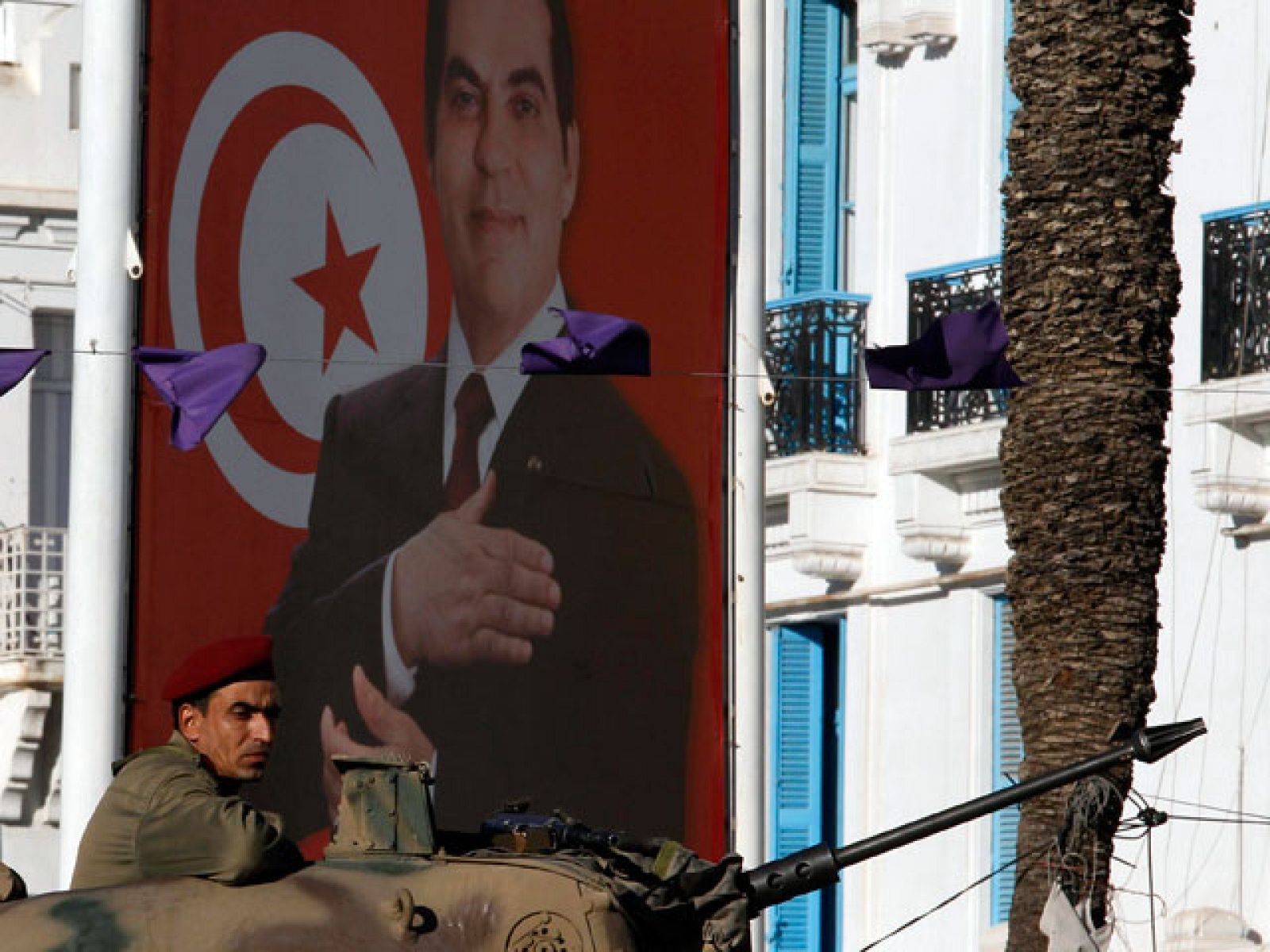 Túnez permanece bajo estado de excepción y en medio de un fuerte dispositivo de seguridad