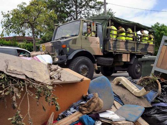 Telediario 1 - Australia espera más lluvias