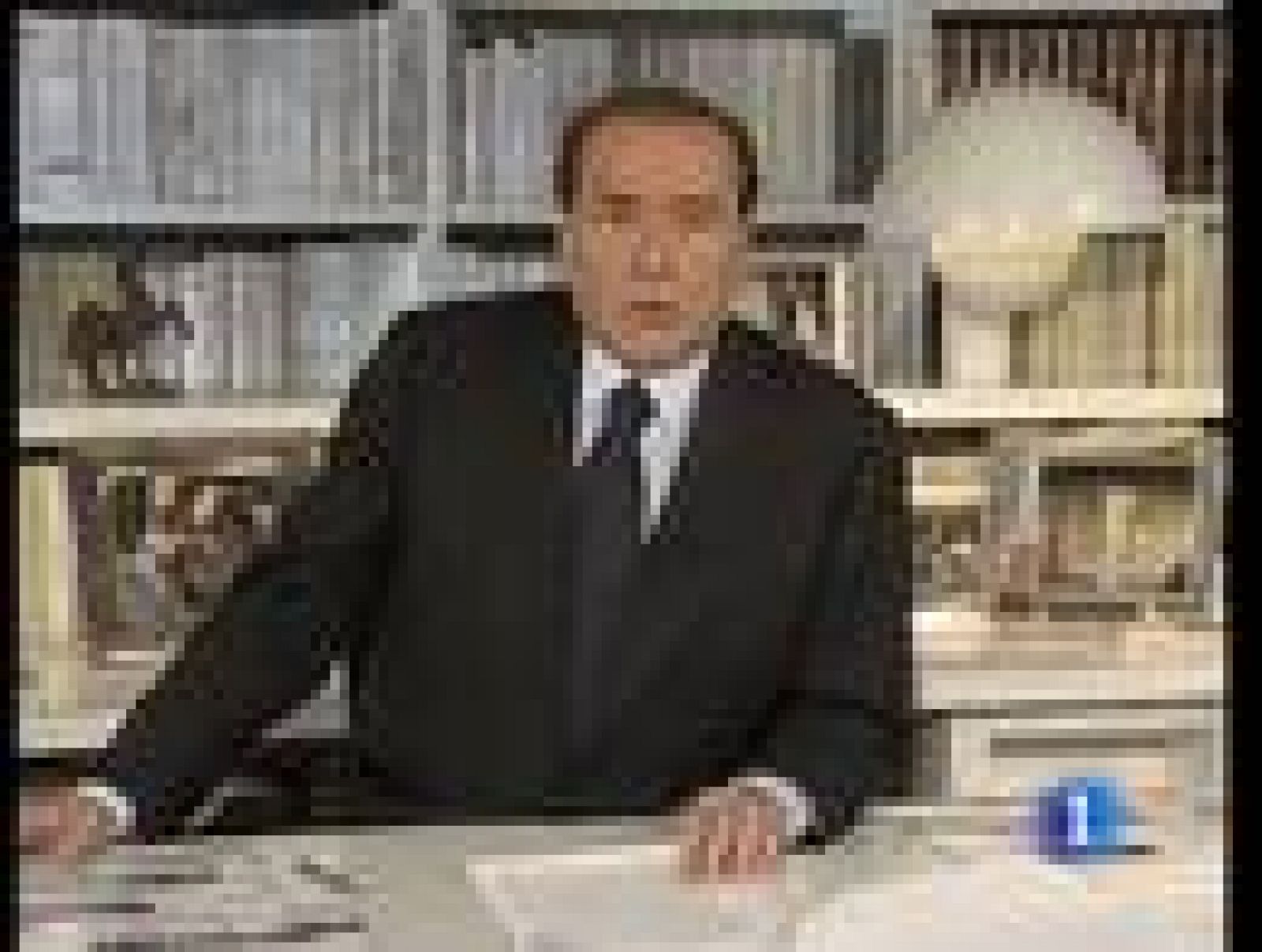 Telediario 1: Berlusconi se defiende | RTVE Play