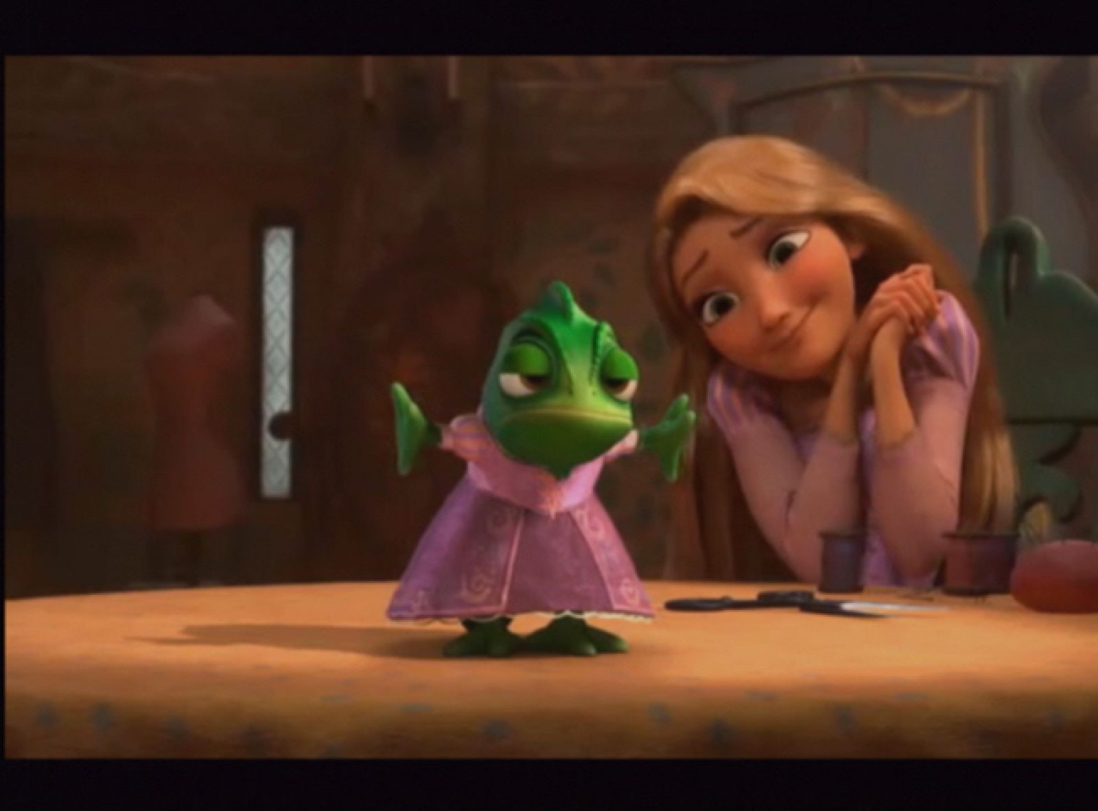 La factoría Disney tiene nueva heroína, una joven de armas tomar de melena interminable