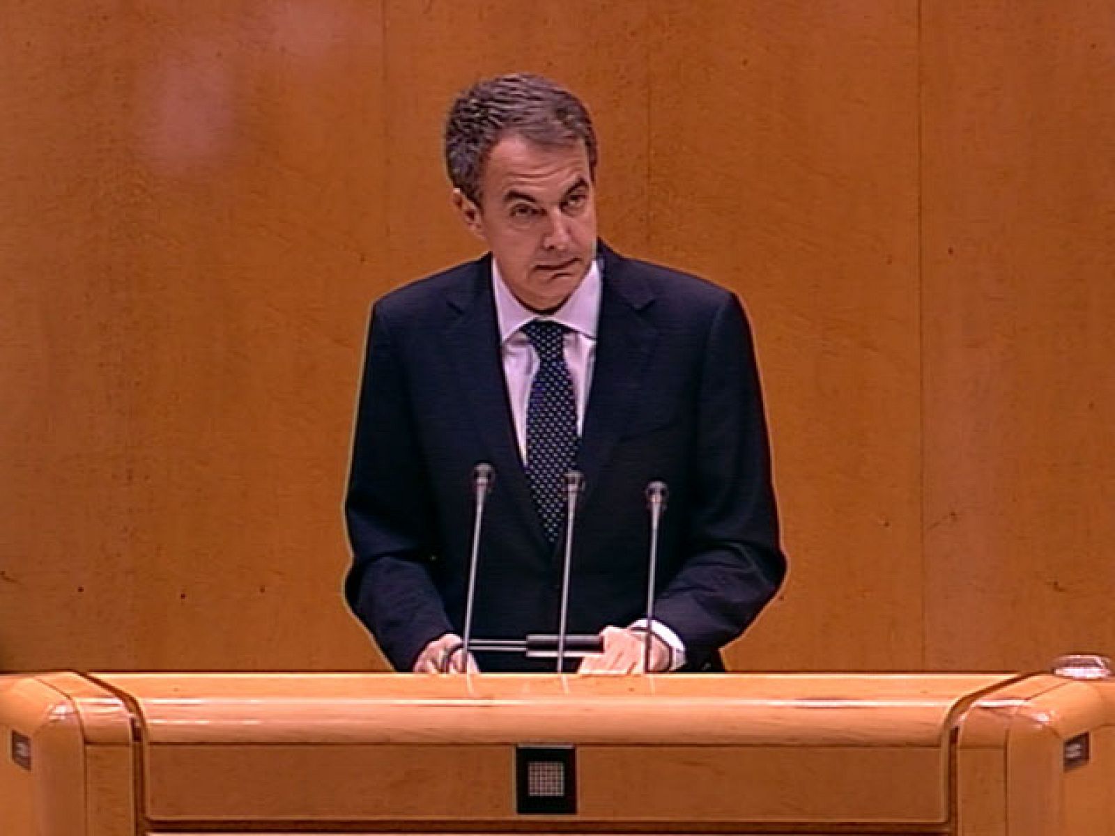 Sin programa: Zapatero habla en el Senado | RTVE Play