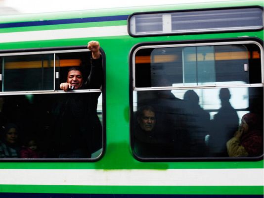 Telediario 1 - Saqueo de propiedades de Ben Alí