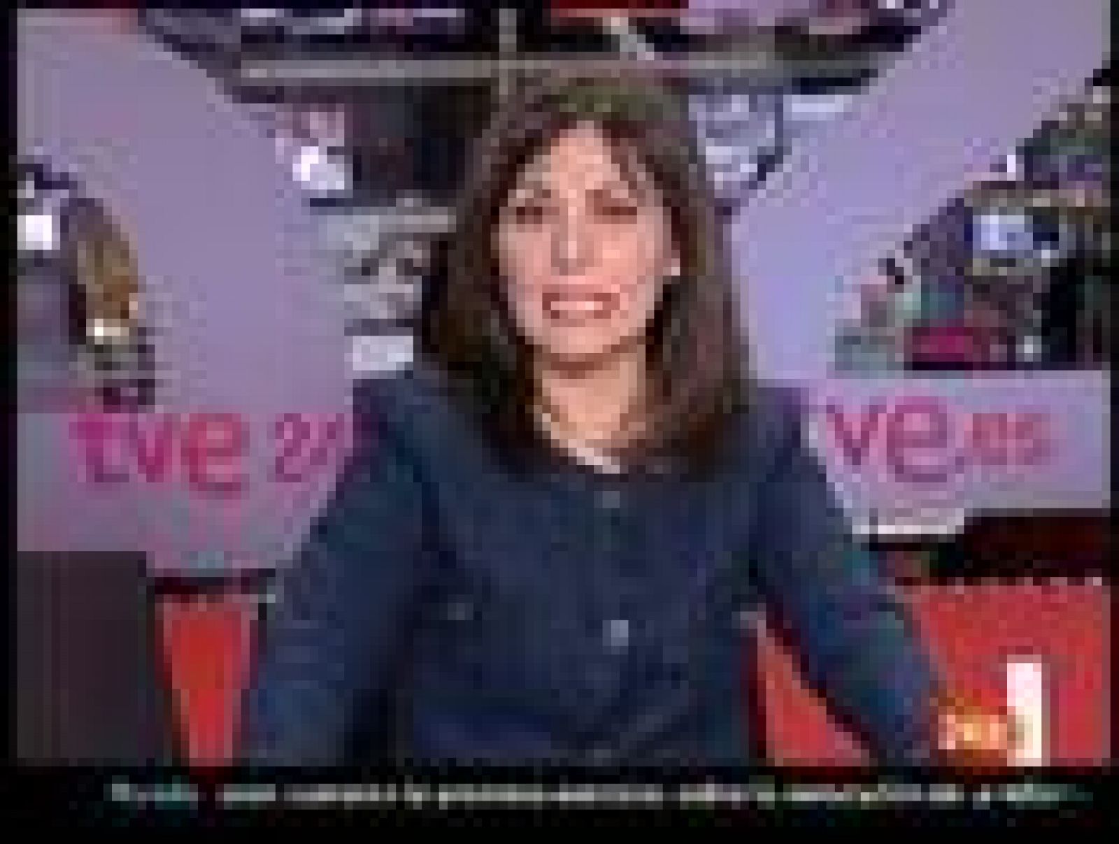 Entre 4.000 y 5.000 personas se manifiestan este jueves en Túnez ante la sede del partido del expresidente Ben Alí, el RCD, para pedir que los ministros que han abandonado la organización también abandonen el Gobierno.