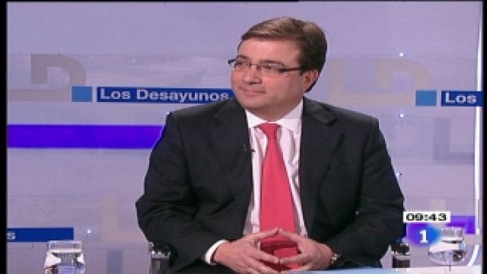 Los desayunos - Guillermo Fernández Vara