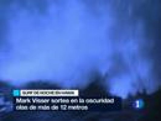 Telediario 1 - Los surfistas nocturnos de Hawai