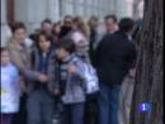 Telediario 1 - Incrementan los robos en colegios