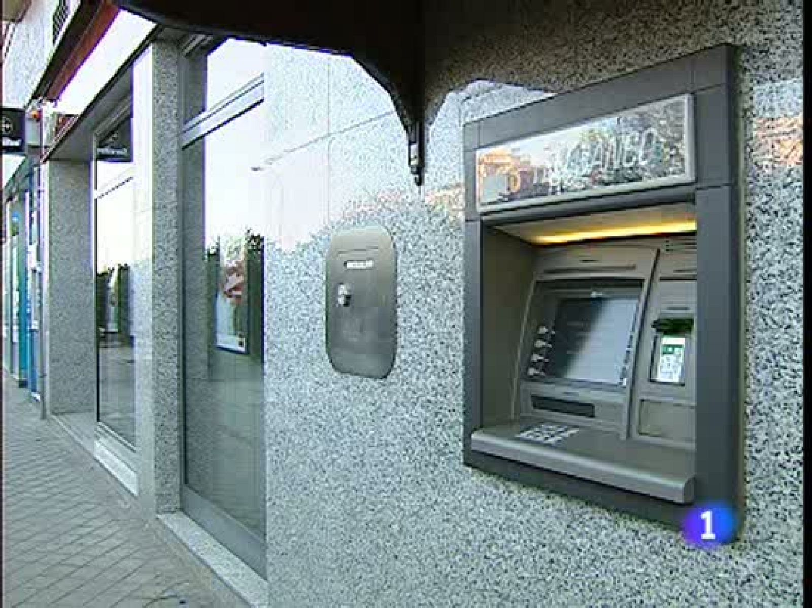 El Gobierno va a acelerar esta semana la reestructuración de las cajas de ahorro.