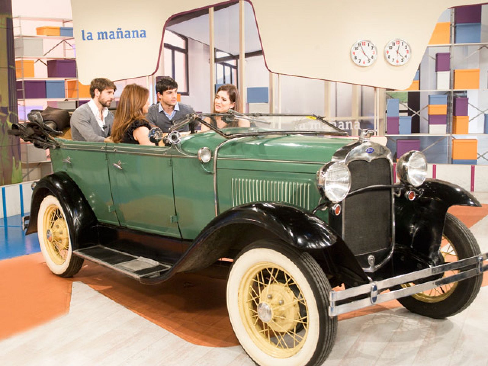 La mañana de La 1 - Entrevista a Félix Gómez, Alejo Sauras y Lucía Jiménez - La mañana | Ver