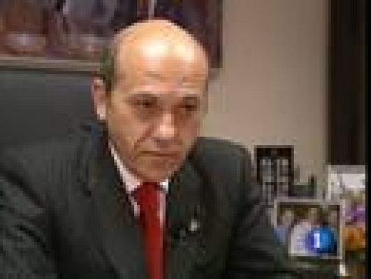 Telediario 1 - Del Nido manda 'recados' a Madrid