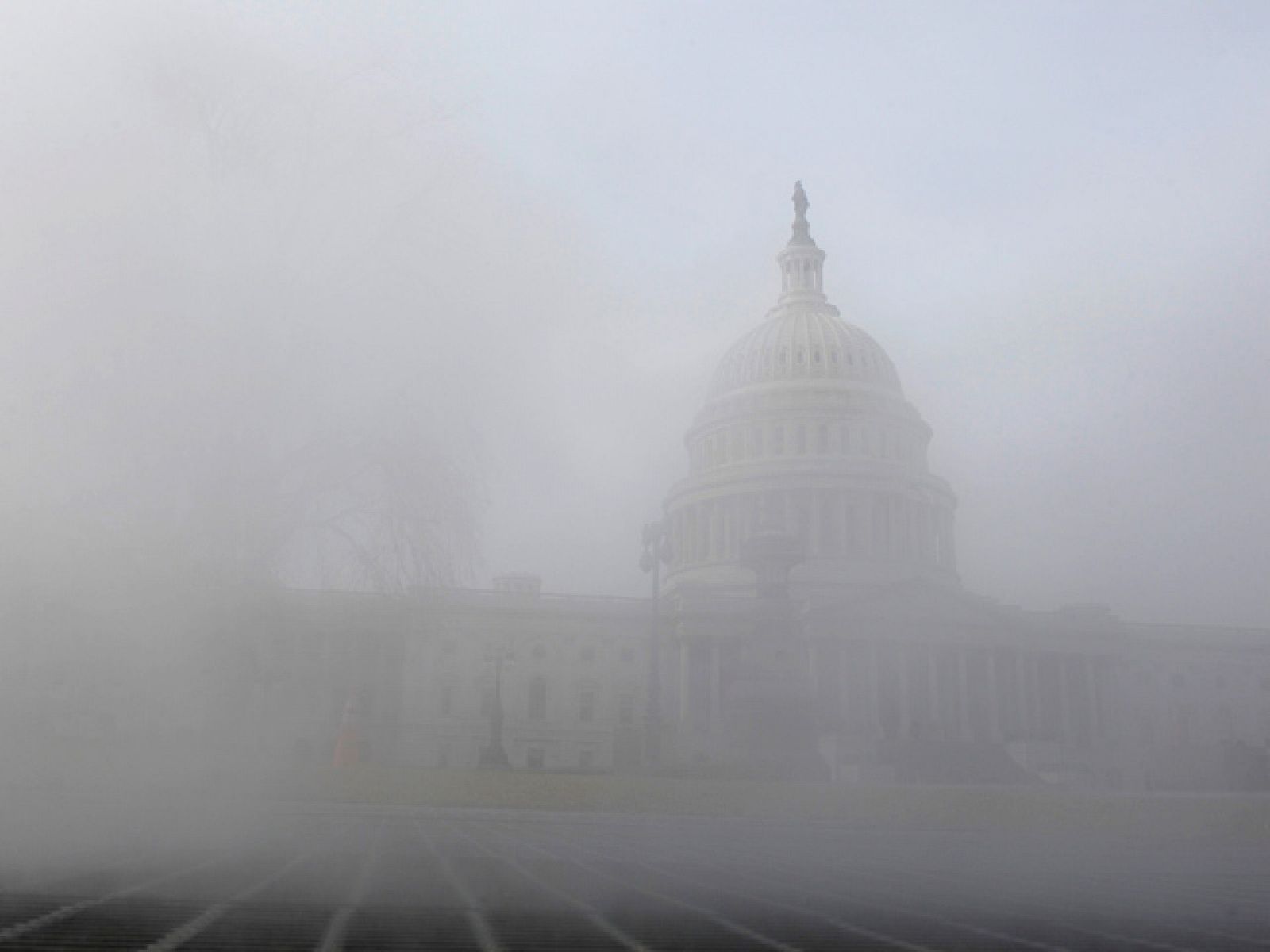 El presidente de EE.UU., Barack Obama, afronta el discurso anual del estado de la Unión, en el que la unidad de republicanos y demócratas centra el debate previo.