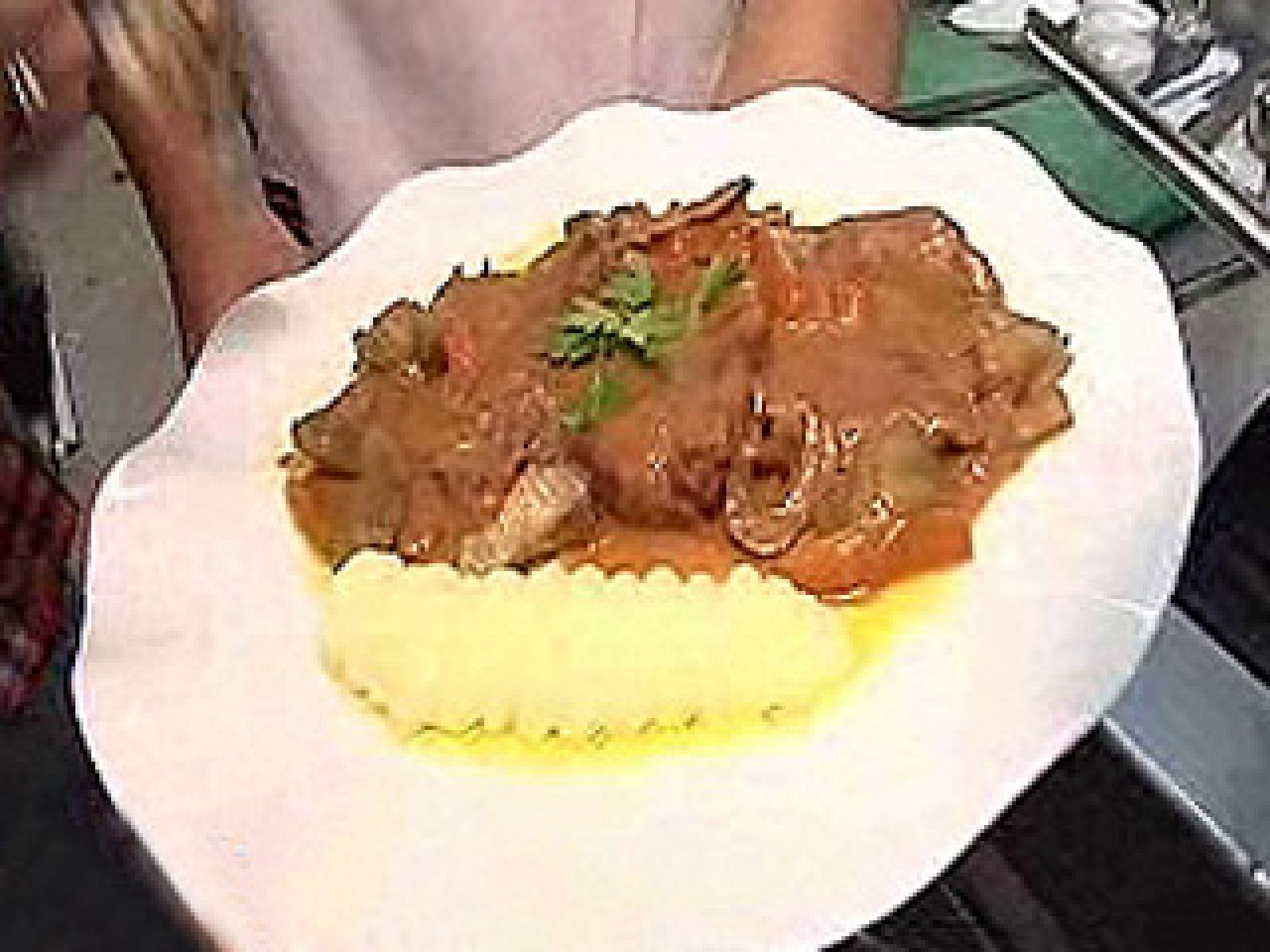 España Directo - Guiso de ternera con verduras