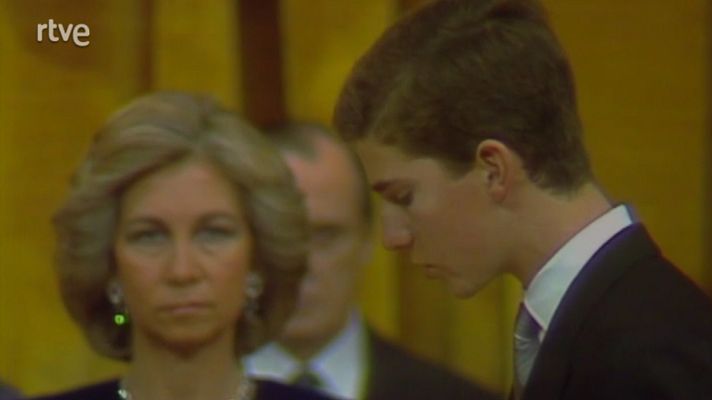 Fue noticia en el Archivo de RTVE - El Príncipe Felipe jura la Constitución (1986)
