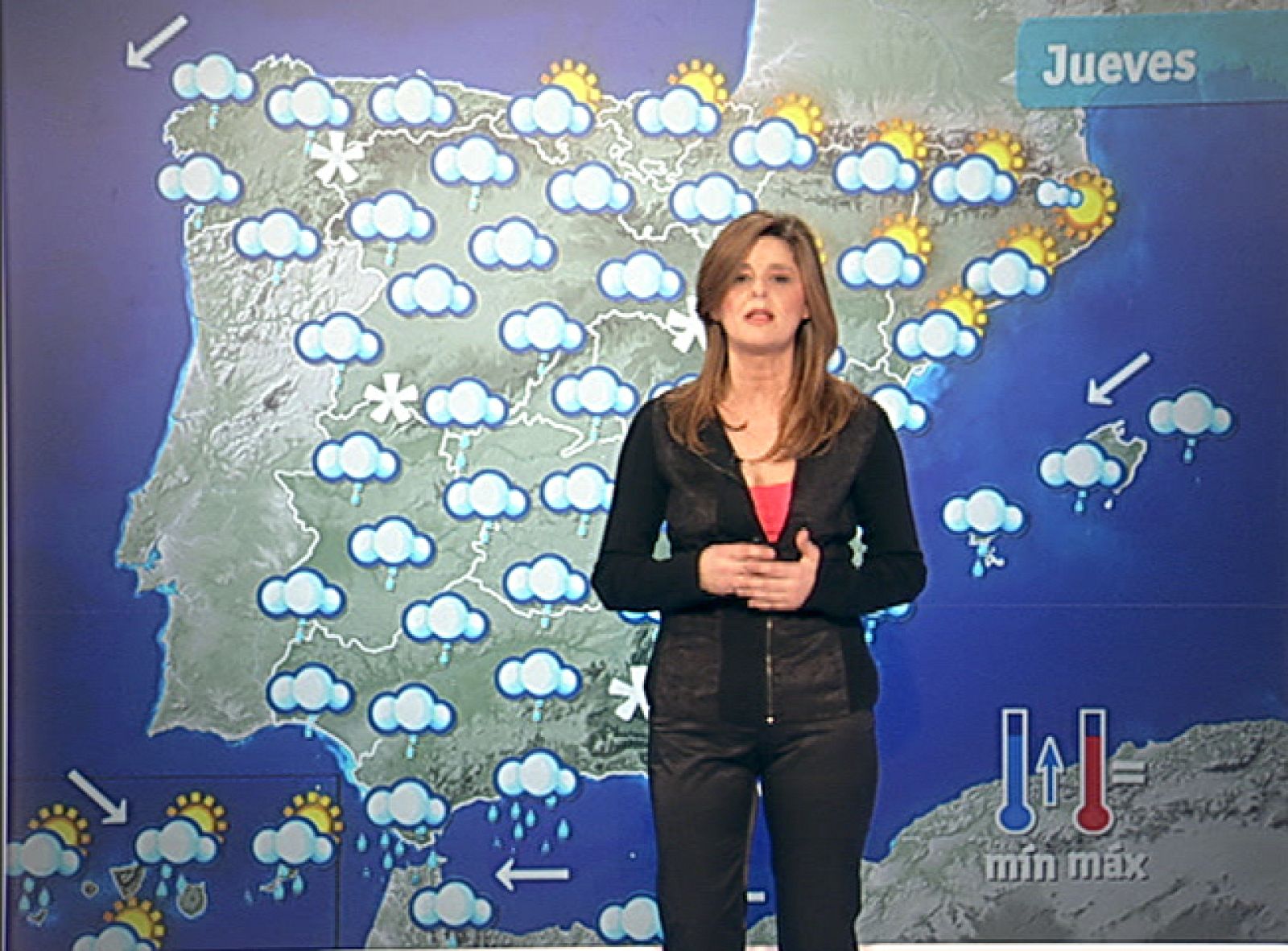 Nevadas en el centro y este peninsular y lluvias fuertes en el área del Estrecho