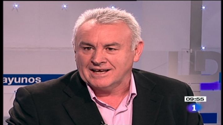 Los desayunos - Cayo Lara