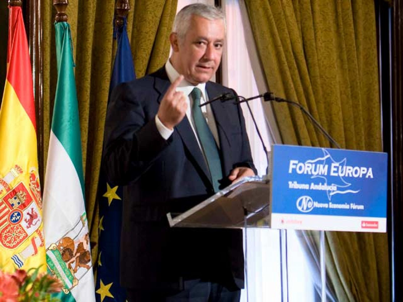 Arenas afirma que la predisposición del PP es "favorable" al acuerdo | Ver